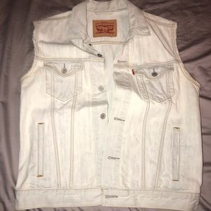 Levi’s Jean vest
